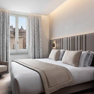 Camera con letto king size